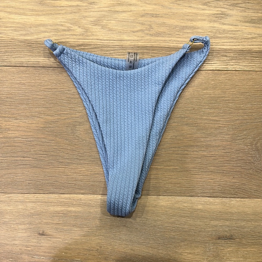 Bikini bottoms